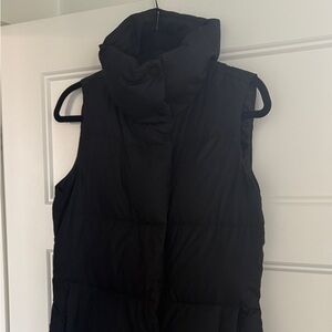 Athleta Black Quilted Puffer Vest with High Collar